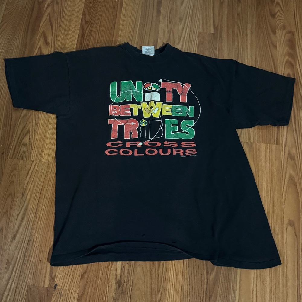 VYG Cross Colours‎ Unity Between Tribes Graphic Tshirt 90’s Retro Hip- hop Y2k